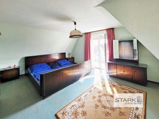OG Schlafzimmer.jpg
