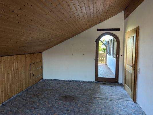 ausgebauter Speicher über der Garage