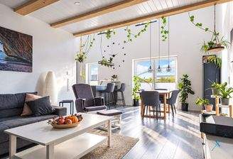 Wohnzimmer + Essbereich