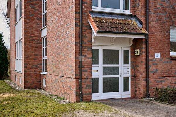 Nur 3 Parteien im Aufgang