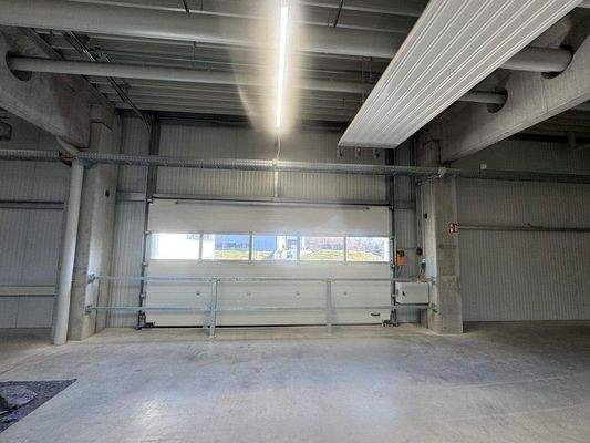 Laderampe zum OG Halle 2