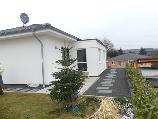 Ausgang vom Essbereich aus