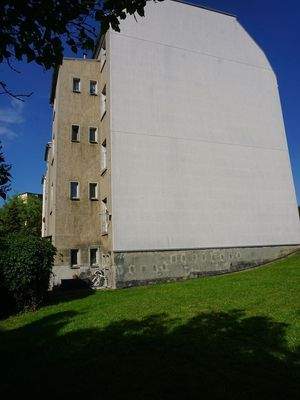 Rückseite und Seitenansicht