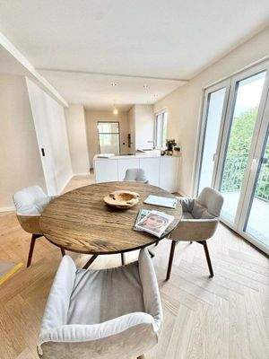 Küche und Essplatz kombiniert