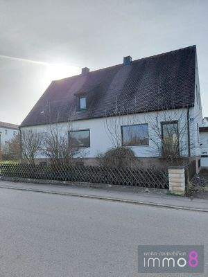 Hausansicht von der Straße