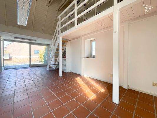 Wohnbereich / Galerie