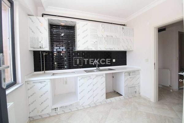 Real Estate Close to the Beach and All Amenities in Yalova
