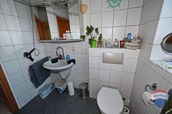 Badezimmer EG