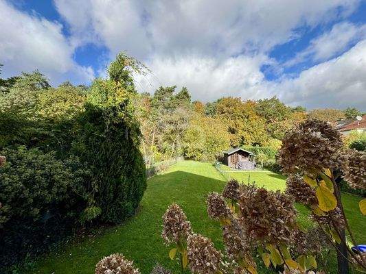 Endlos scheinender Garten