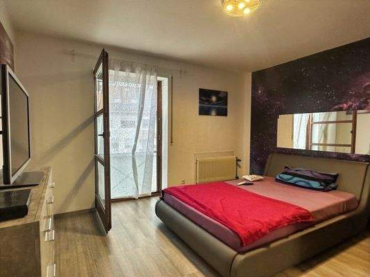 großes Schlafzimmer