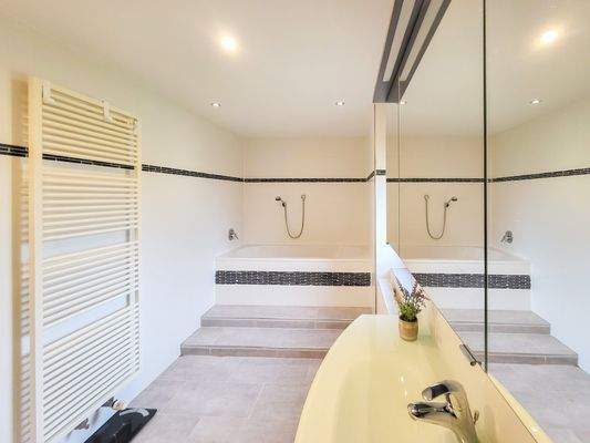 Badezimmer Obergeschoss