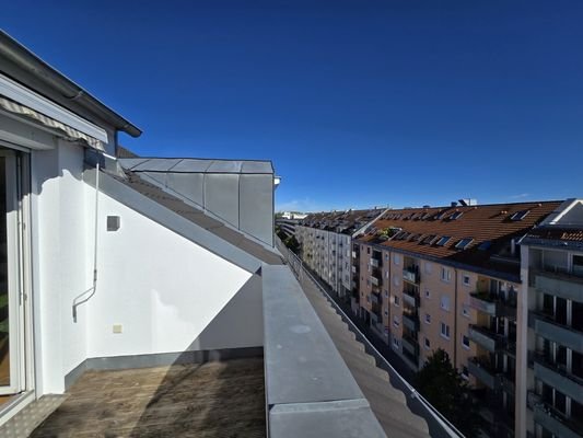 Dachterrasse mit weiter Aussicht