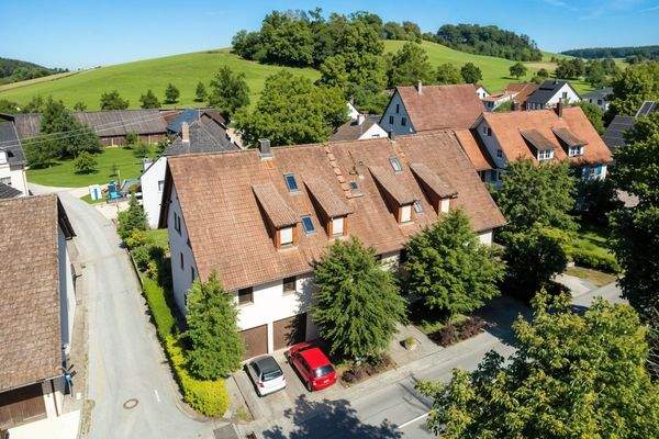  (mit KI optimiertes Foto)