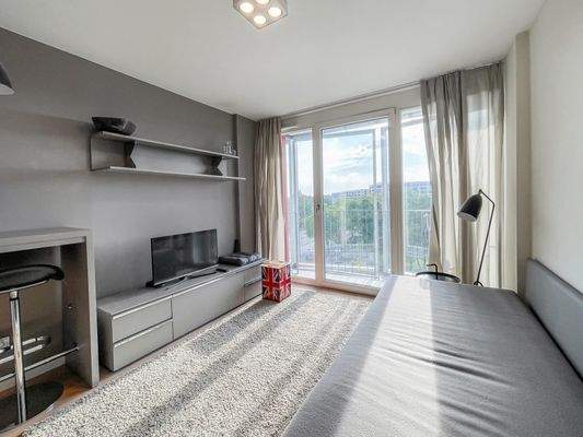 Wohnen mit Blick zum Balkon