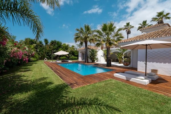 Photo: Villa in Marbella East