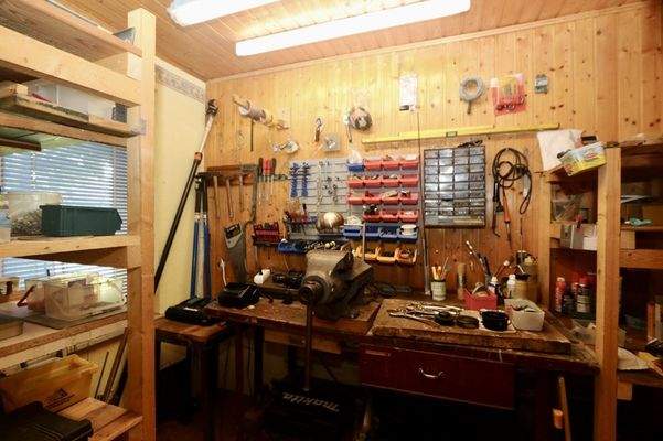 Werkbank im Nebenraum