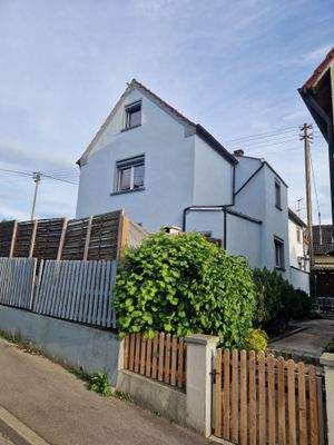 1345 - Hausansicht - 01