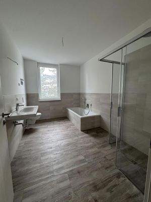 Beispielbild  Badezimmer