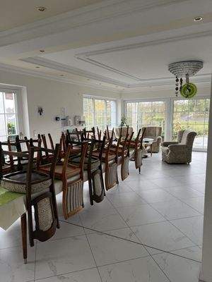 17 Wohn- und Essbereich Hinterhaus