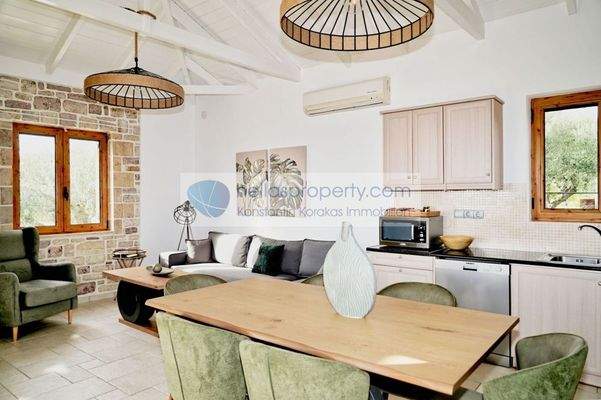 a581971c3eab4da2a009404372ce8941-original