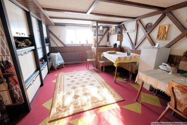 Hobbyraum mit Tageslicht und Heizung