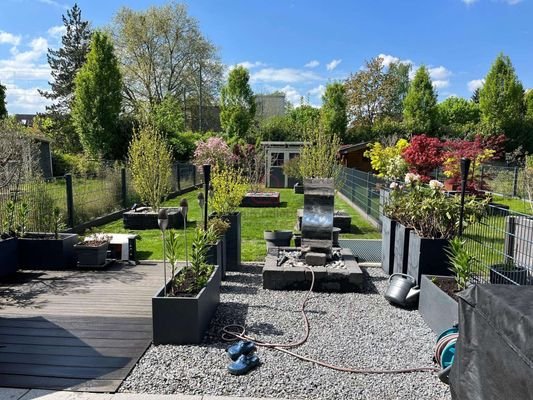 Garten bei Sonne
