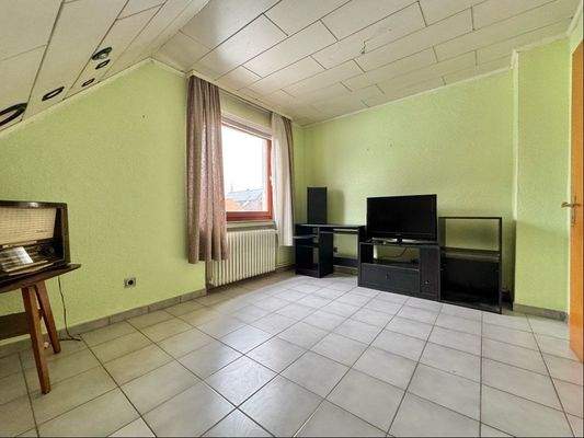 Zweites Kinderzimmer (DG)