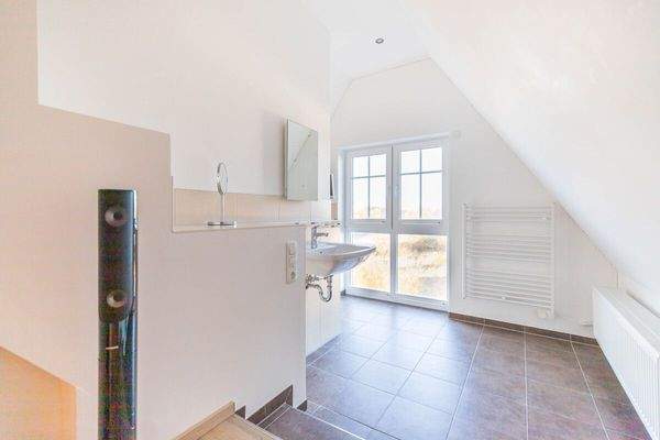 Dachgeschoss - privates Badezimmer