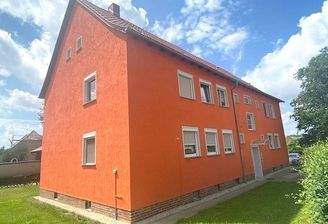 Haussicht des Mehrfamilienhauses