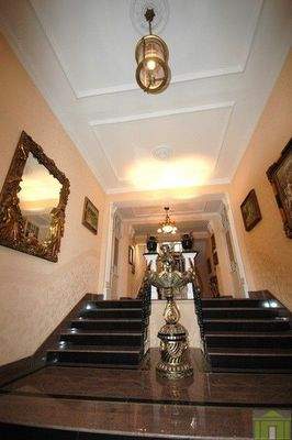 historisches   Eingangsportal