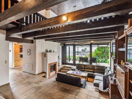 EG - Wohnzimmer - Ansicht 1