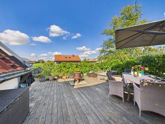 Dachterrasse Hauptwohnung