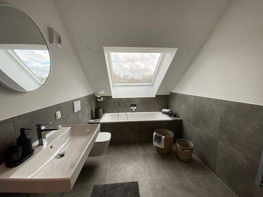 Musterwohnung 16 Bad 2.JPG