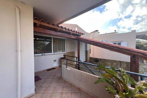 Kreta, Kalathas: Freistehendes Haus zum Verkauf in Kalathas, nur wenige Gehminuten vom Meer entfernt