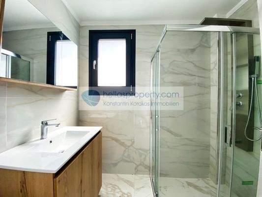 ef04b83b78004b16a6af7b24a5f21453-original