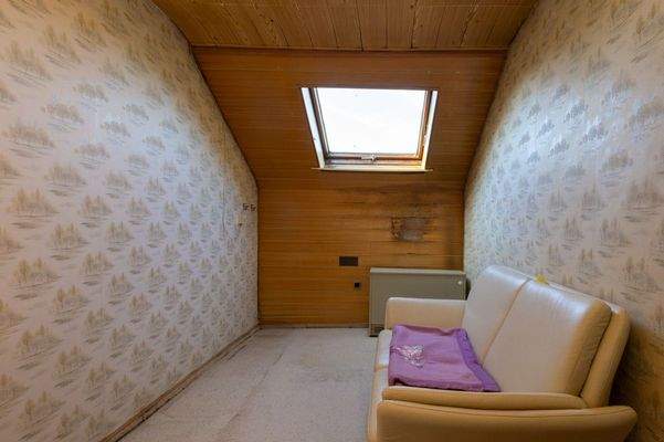 Büro- oder Kinderzimmer