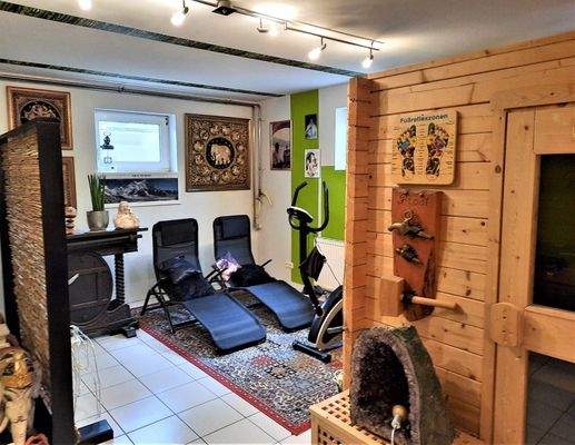 Wellnessbereich mit Sauna