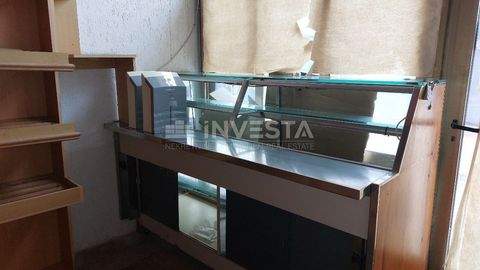 Cervar-Porat - Veli Maj Ladenlokale, Ladenflächen 