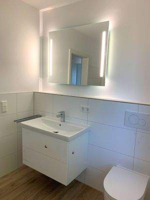 Badezimmer mit Badewanne