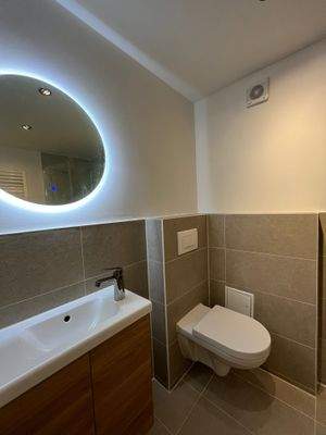 Saniertes Badezimmer, mit hochwertiger Ausstattung.