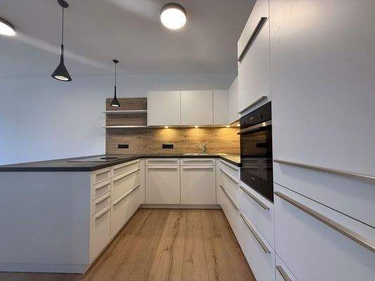 Offene Einbauküche