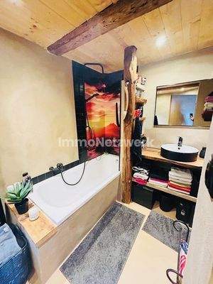 Badezimmer Ansicht 2