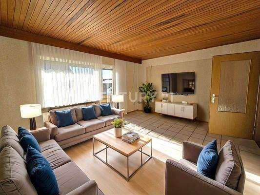 Mögliches Einrichtungsbeispiel des Wohnzimmers