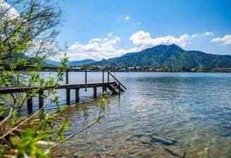 Seeliegenschaft mit direktem Seeanstoß