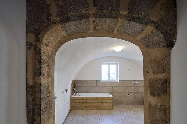 Wer hat schon ein Gewölbe-Bad? :) 