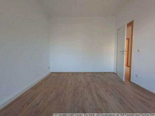 Wohnraum 2 - zum Innenhof (2)