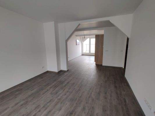 Wohnzimmer Blick zur Küche