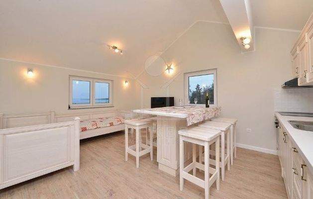 Lichtdurchflutet dank mehrerer Fenster