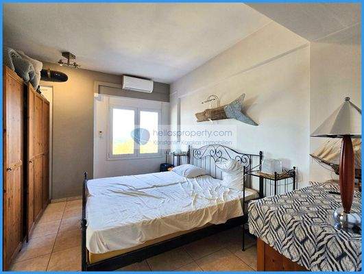 b6b9eb68964445da99d05da6b9f35947-original