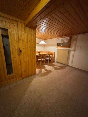 Sauna und Hobbyraum